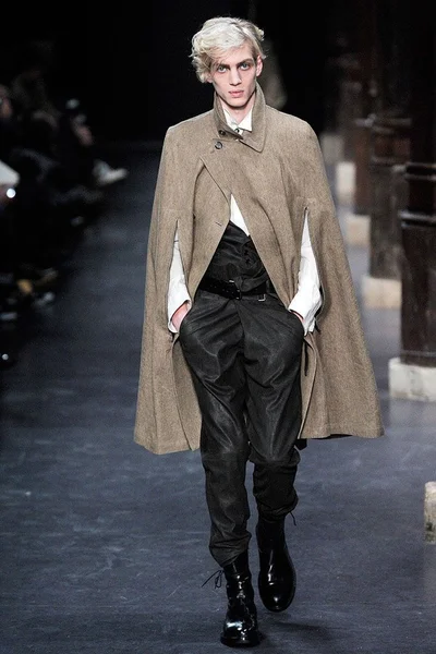 Look 2
